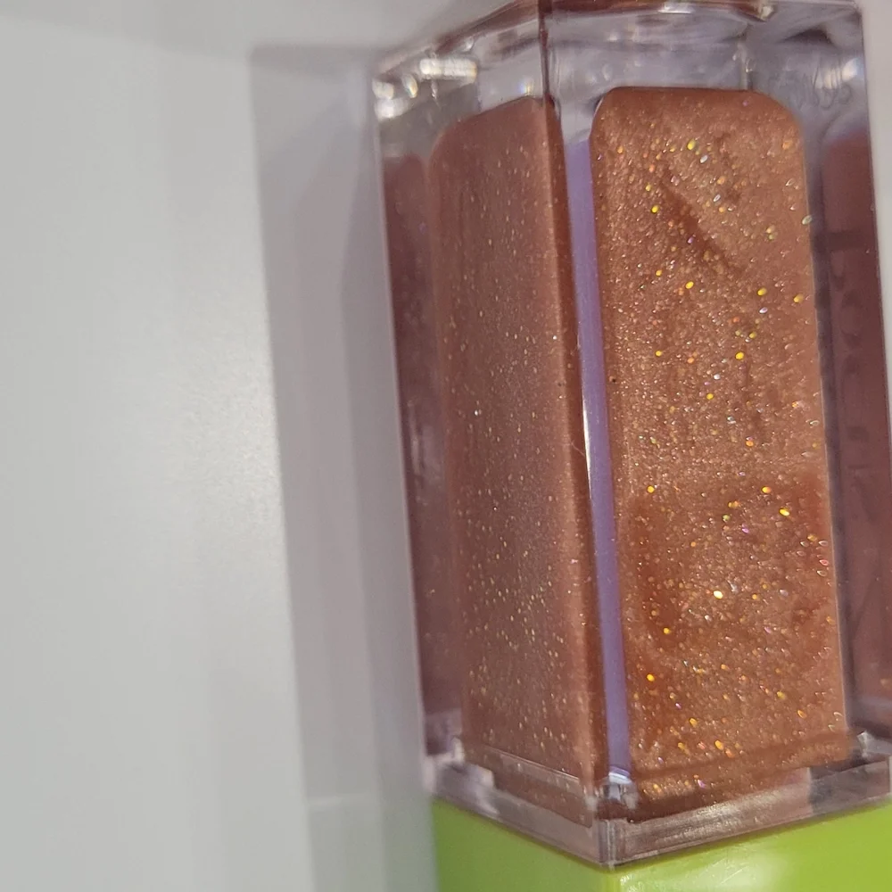 Hocus Pocus 2 Glitter Lip Gloss We're Young Neutral Colourpop Shine Makeup